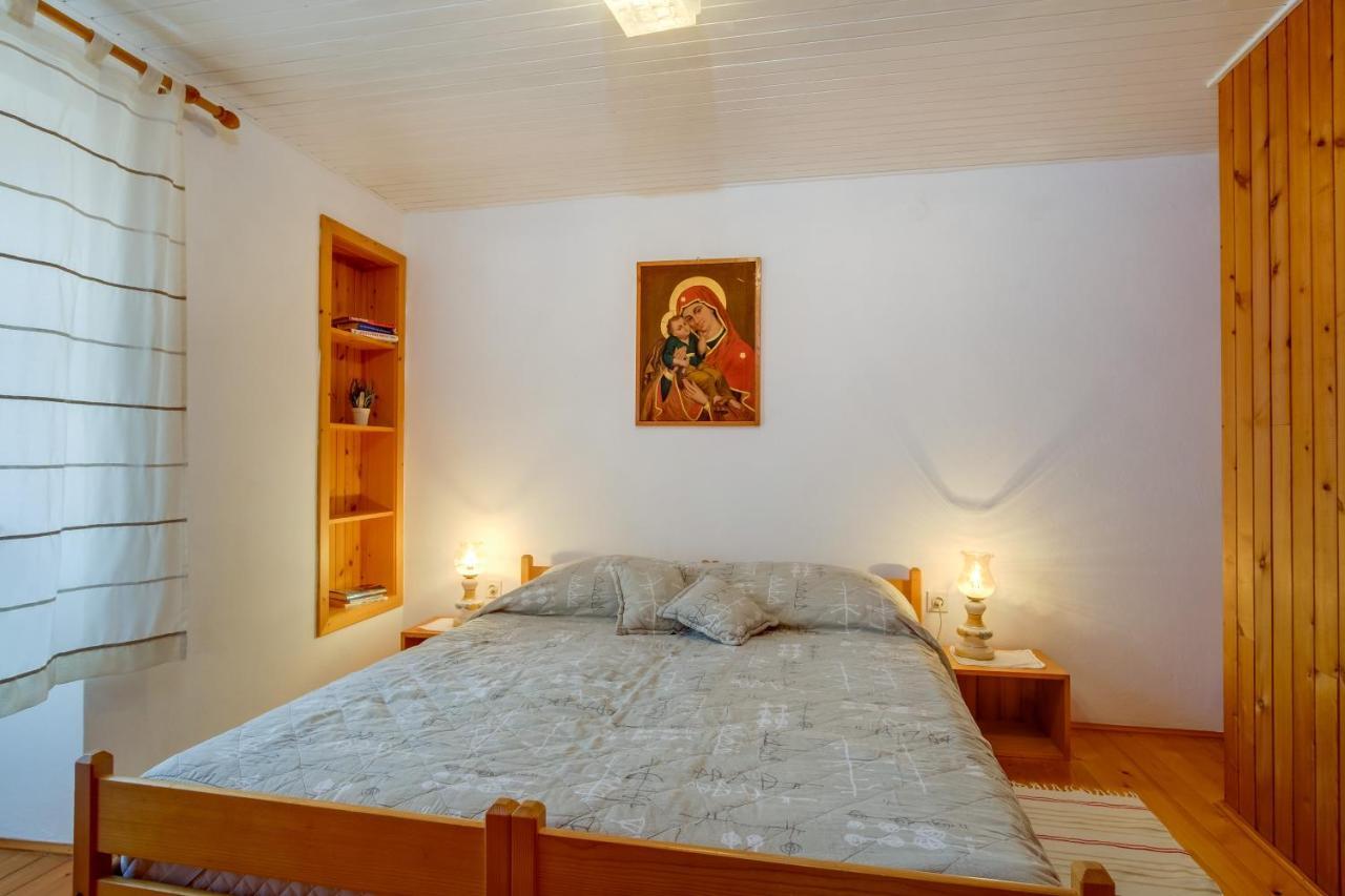 Dom wakacyjny House Mihaela Miholascica